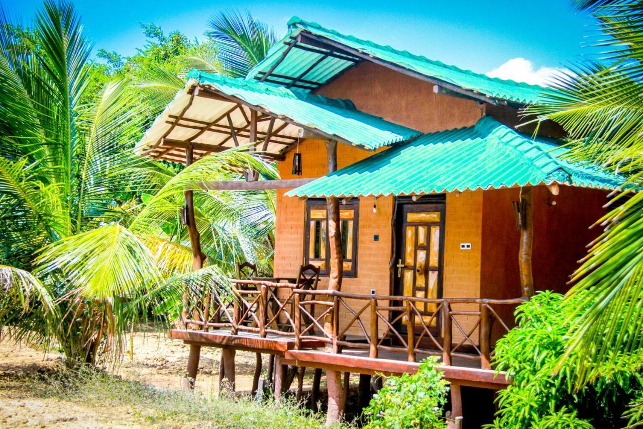 Yalaway Nature Villa ティッサマハーラーマ エクステリア 写真