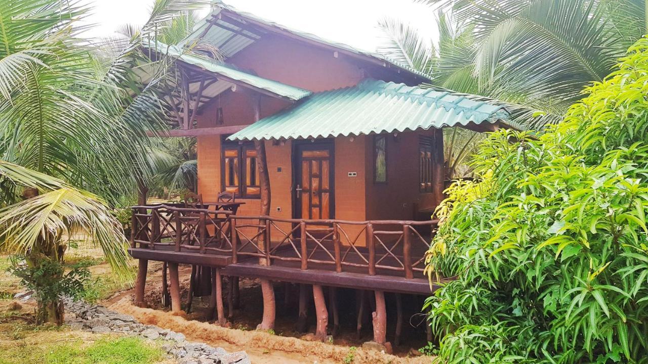 Yalaway Nature Villa ティッサマハーラーマ エクステリア 写真